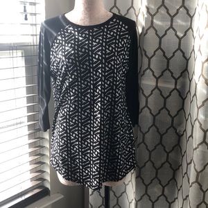 Lularoe Randy T-shirt